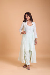 Veersons chikankari Muslin Shrug
3 psc set