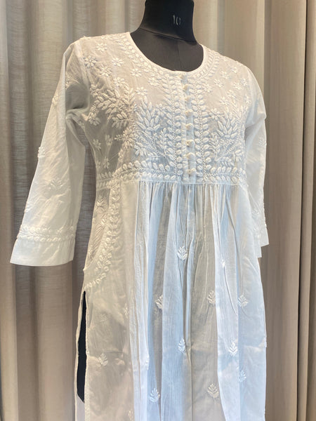 Veersons Chikankari HandEmbroidered Cotton Chikan Kurta with Side Pockets - Veersons-Chikankari Studio