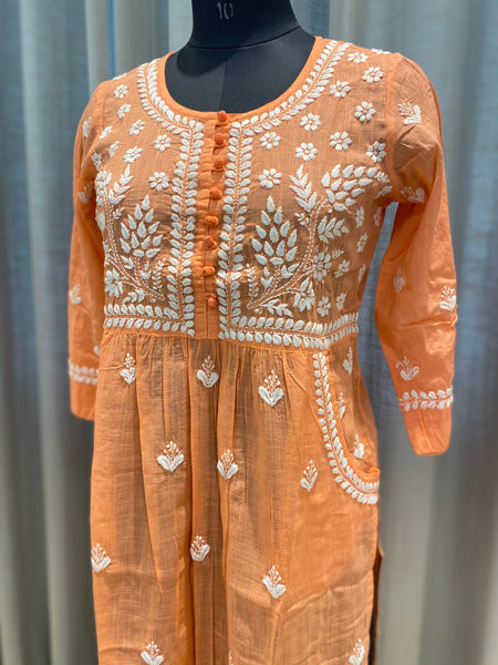 Veersons Chikankari HandEmbroidered Cotton Chikan Kurta with Side Pockets - Veersons-Chikankari Studio