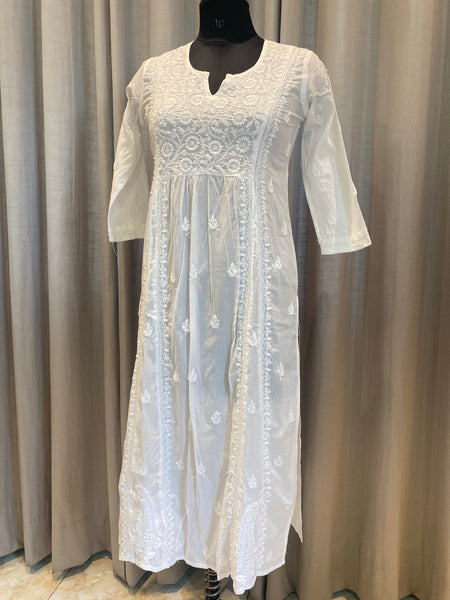 Veersons Chikankari Pure Cotton Char Kali Straight Lucknowi Chikankari Kurti