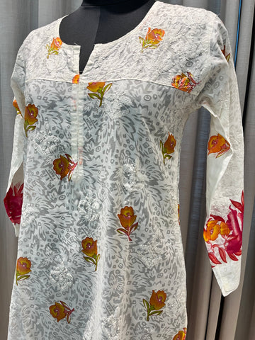 Veersons Chikankari  Hand-Embroidered Brasso Cotton Lucknowi Chikankari Kurta with Prints